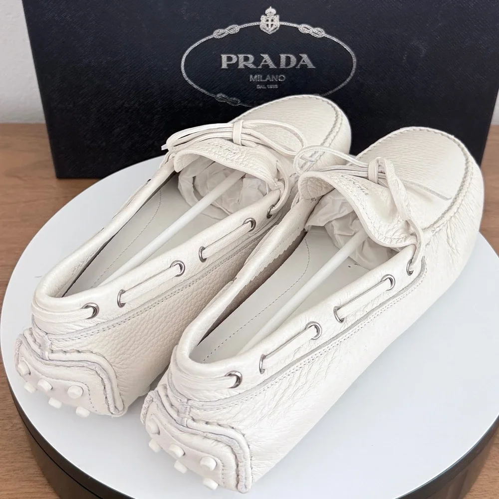 Prada Mens Bianco White Pebbled Leather Driving Loafers 2DD190 US Size 9